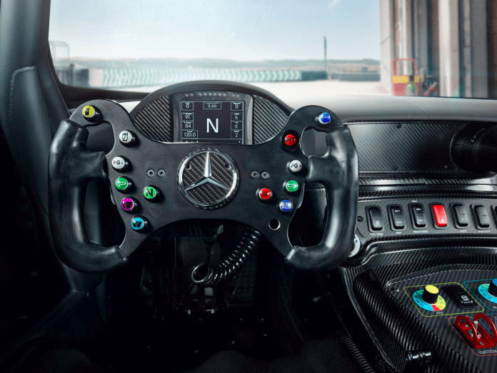 Mercedes-AMG GT4-4.png