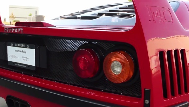 Ferrari_F40_Lexus_LFA_MyClassicGarage_2