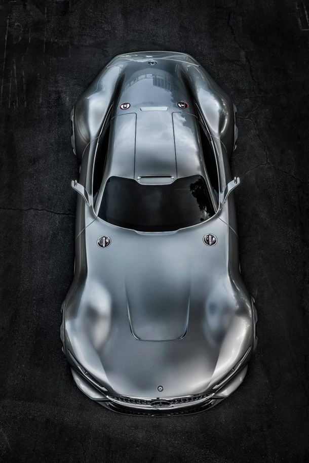 Mercedes-Benz_AMG_Vision_Gran_Turismo_4