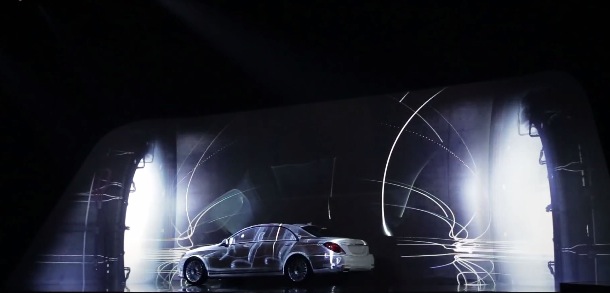 Projection_Mapping_Mercedes_Benz_Classe_S_2