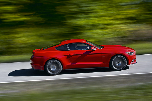 2015-ford-mustang_4