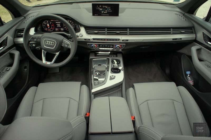 Audi_Q7_2015_23