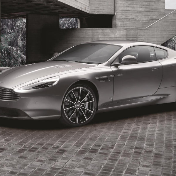 Aston Martin DB9 Bond Edition