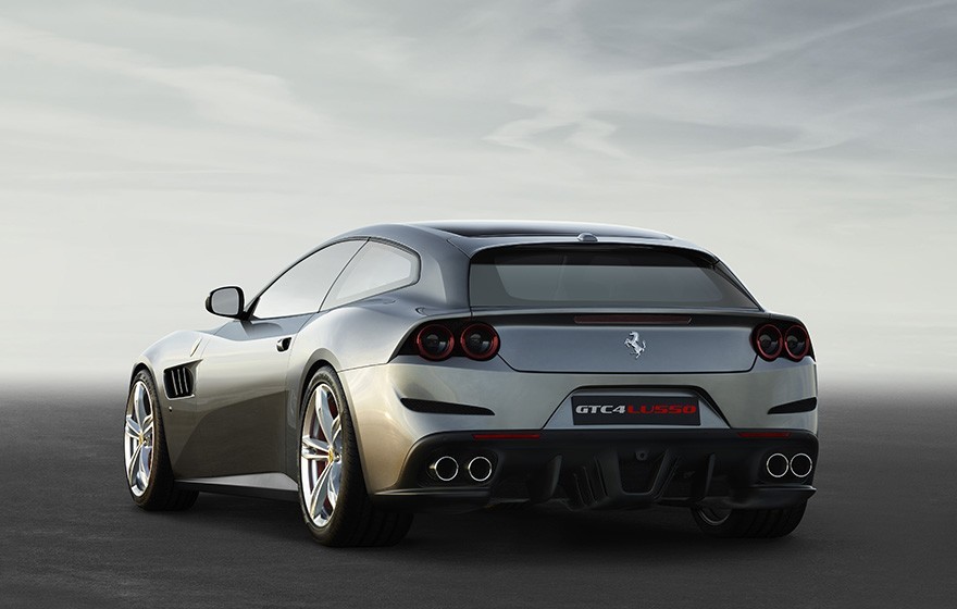 Nouvelle Ferrari GTC4 Lusso