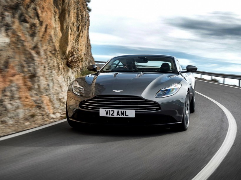 Aston Martin DB11