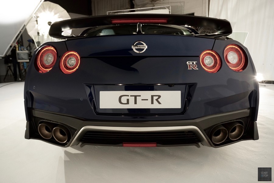 Nissan GT-R version 2017