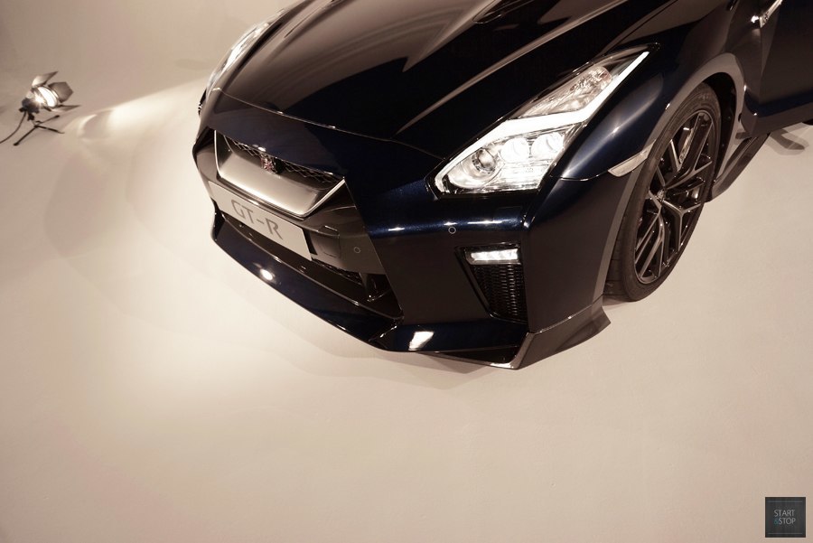Nissan_GTR_2017_31