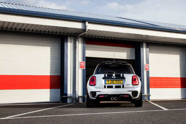 Mini John Cooper Works Challenge