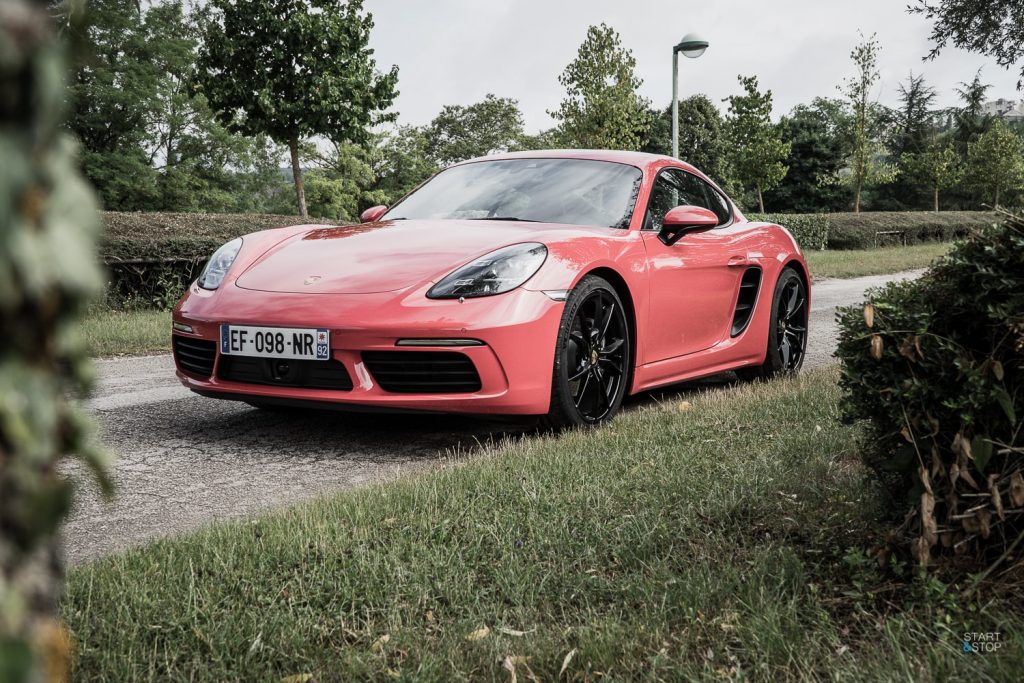 Porsche 718 Cayman