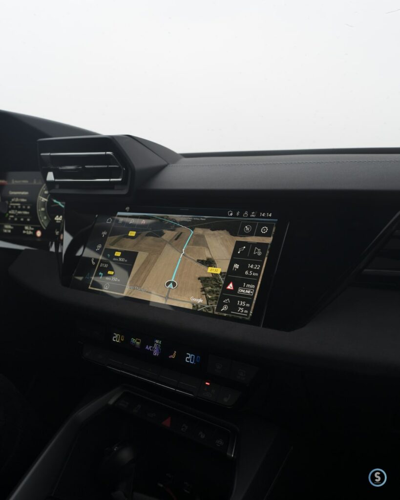 Audi A3 TFSI e gps
