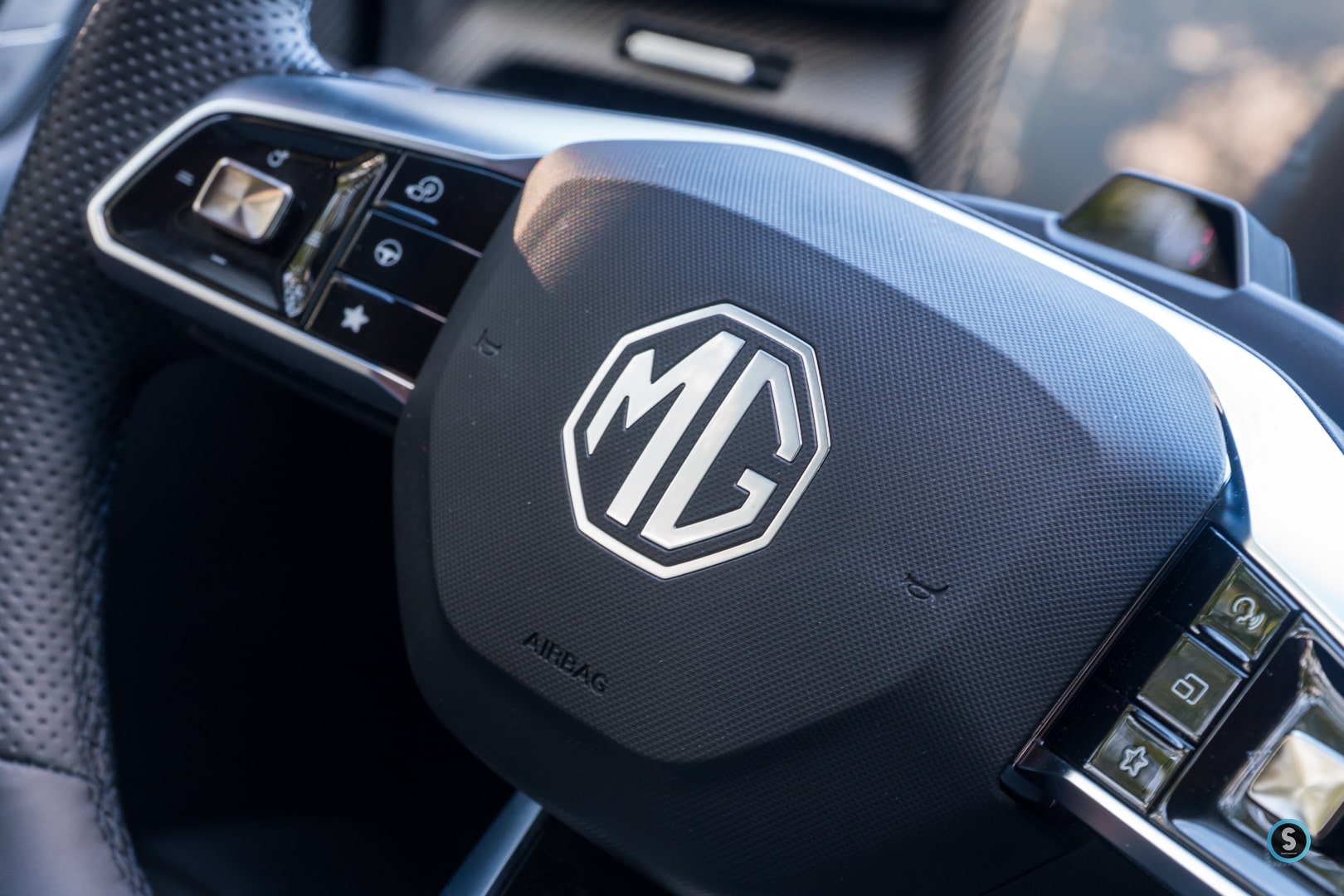 volant MG S5