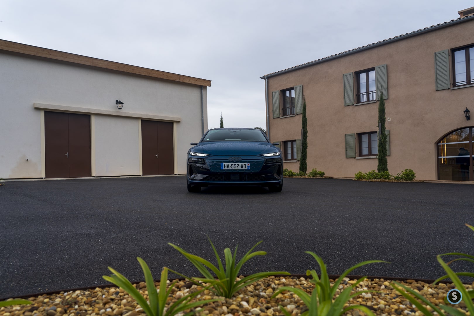 A6 avant e-tron