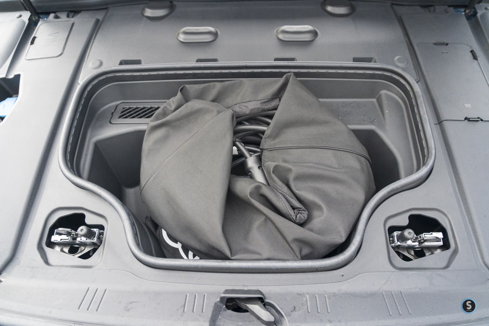 frunk A6 Avant e-tron