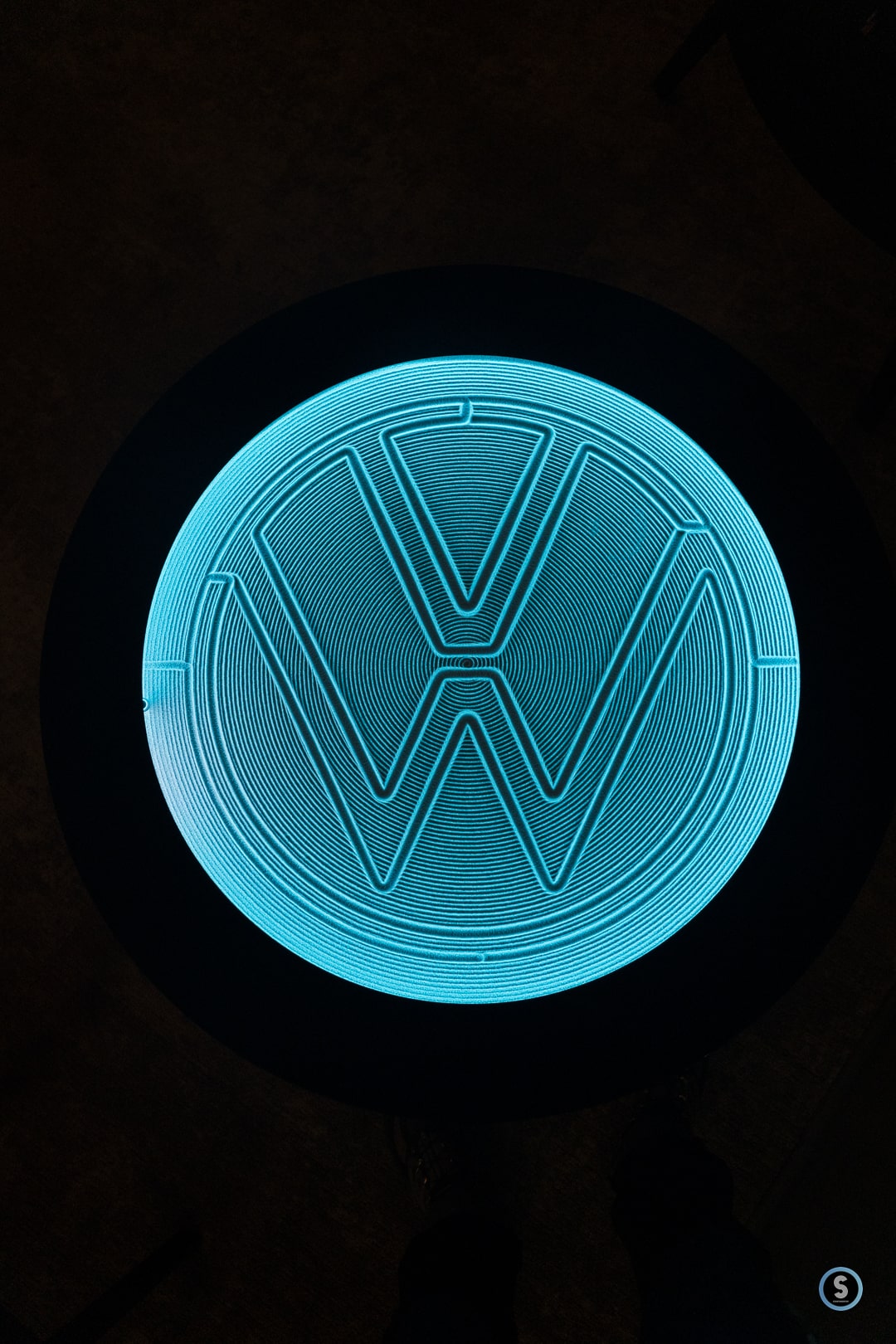 VW logo