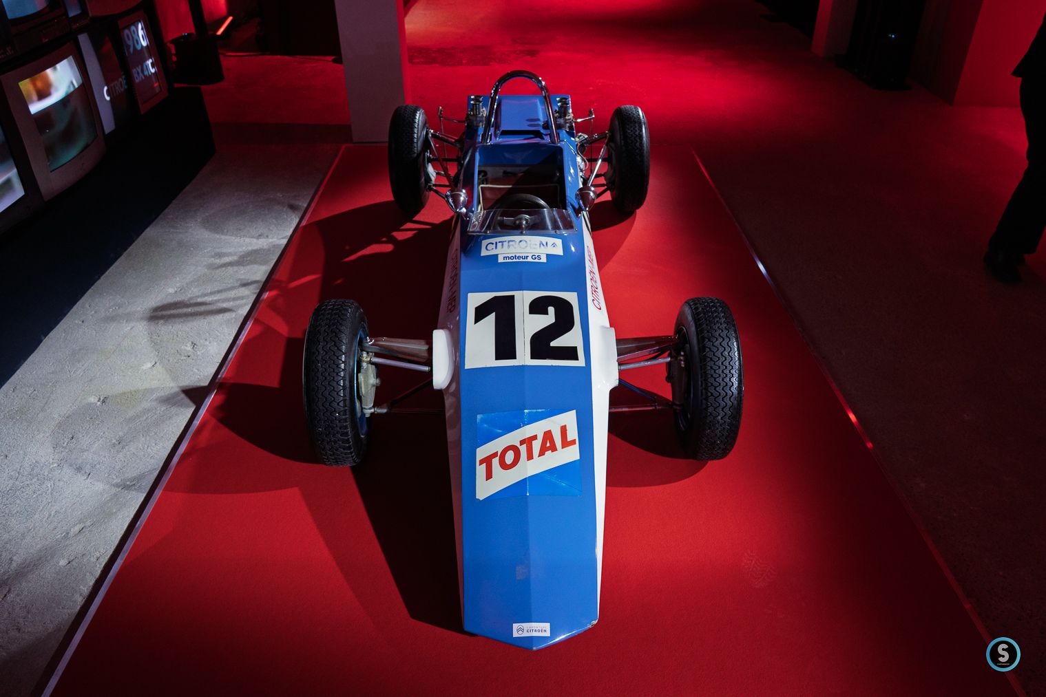 Monoplace ancienne citroen