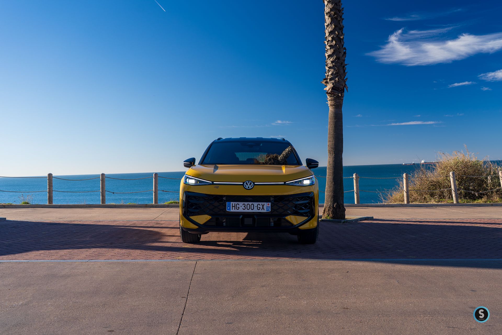 Avant Volkswagen T-Roc