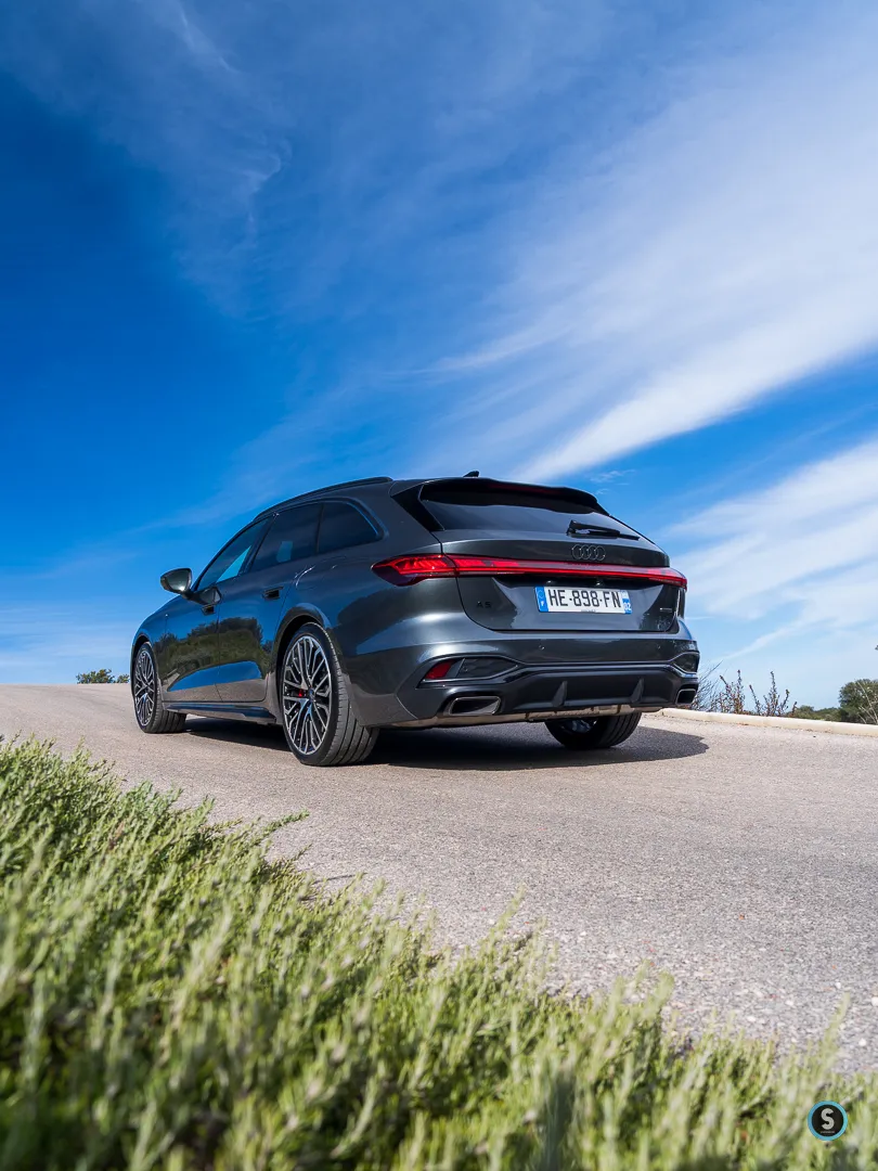 3/4 arrière Audi A5 Avant 2025