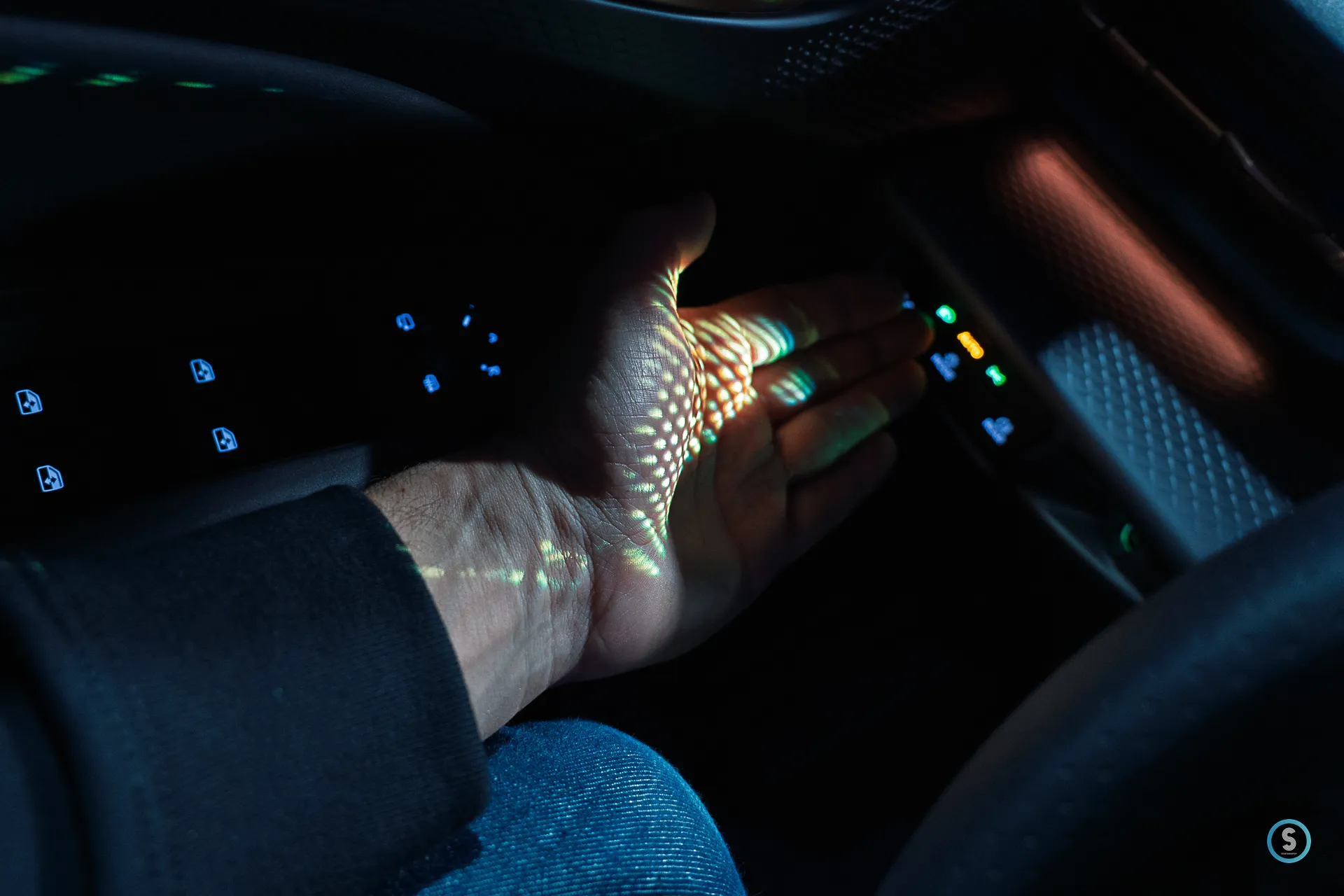 projection intérieur Cupra Raval