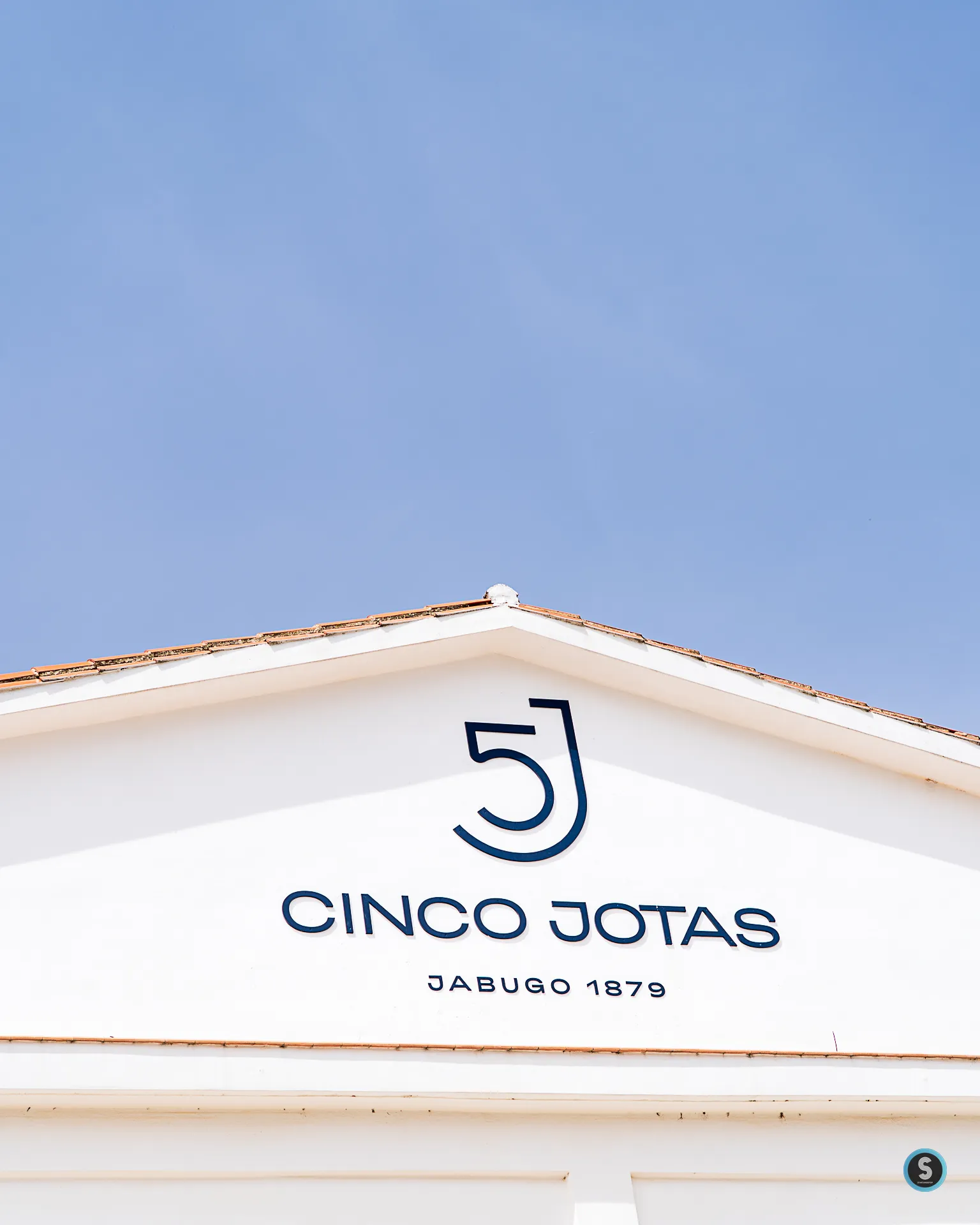 cinco jotas