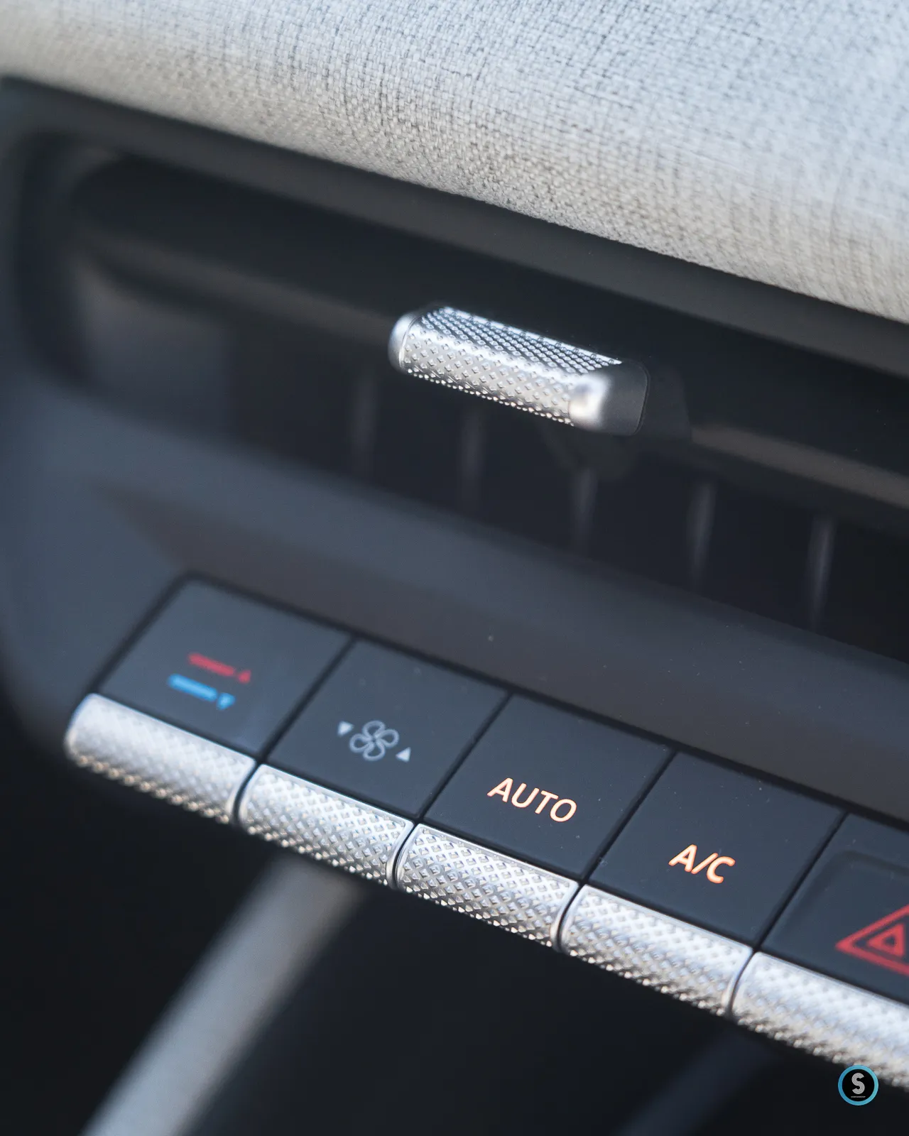 Volkswagen ID. Polo boutons