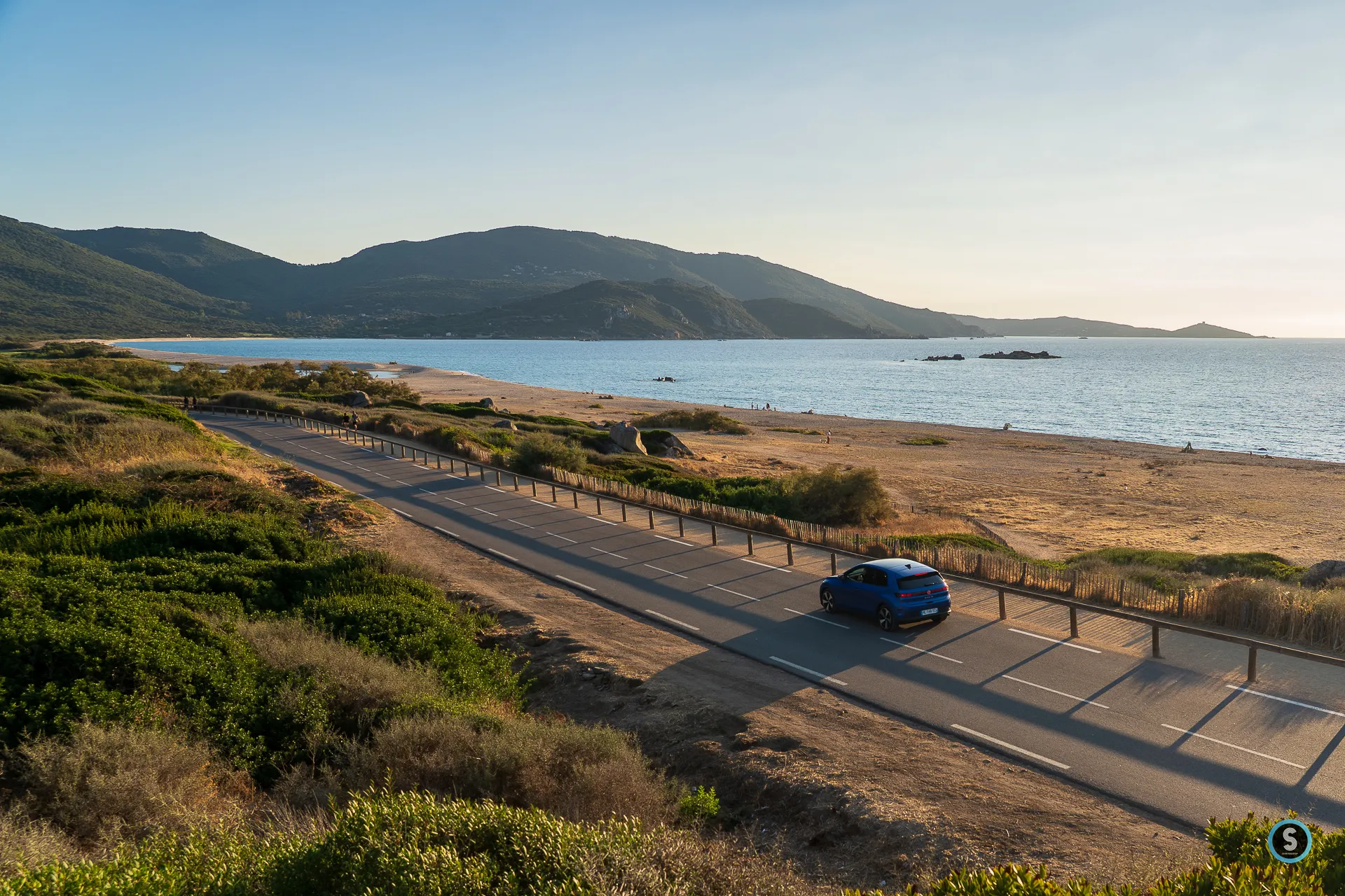 Volkswagen ID. Polo Bleu Céleste hero content AD