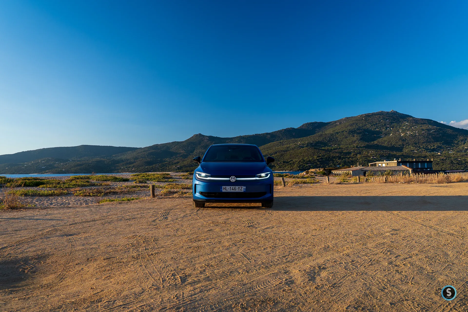 Volkswagen ID. Polo Bleu Céleste face avant