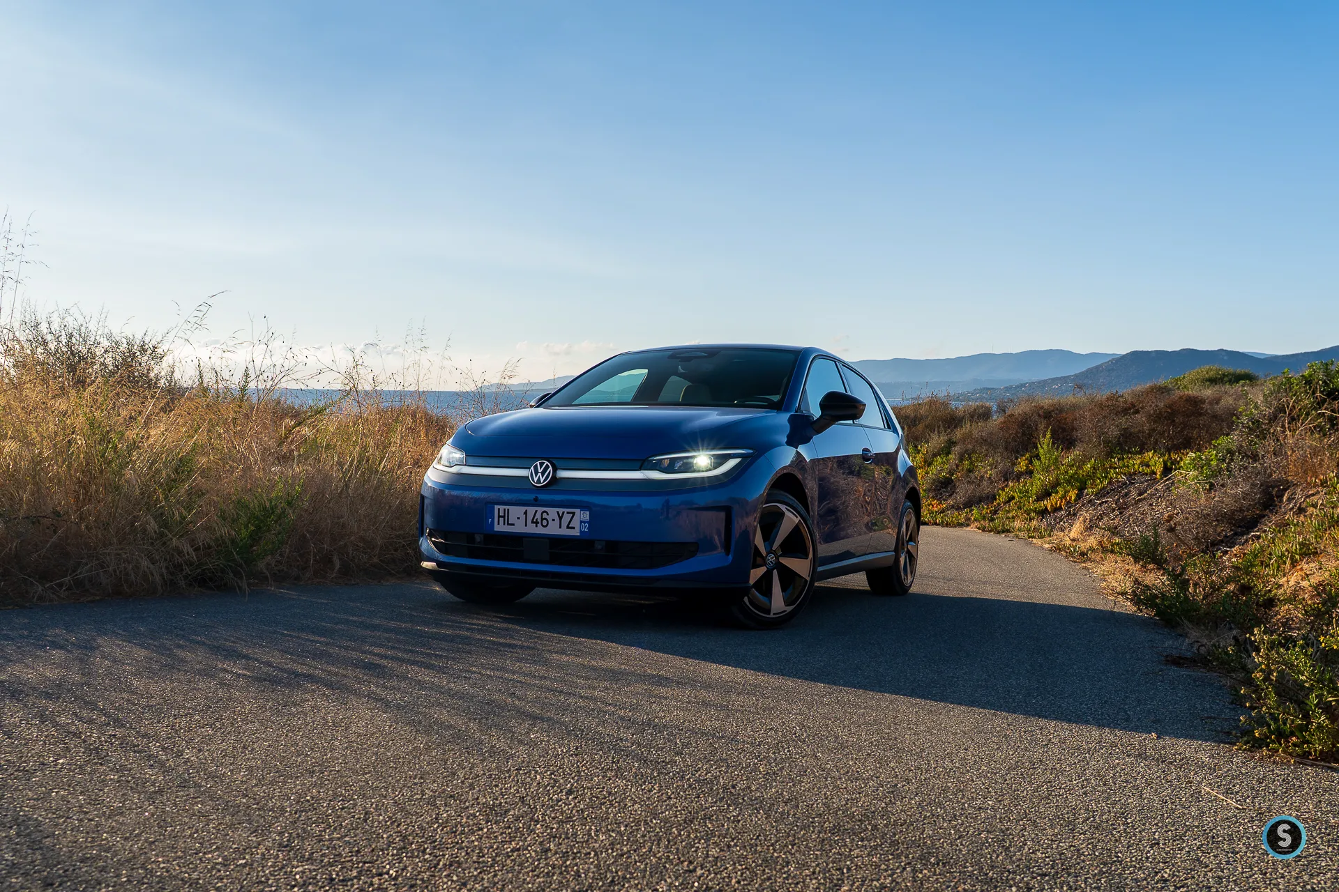 Volkswagen ID. Polo Bleu Céleste feux brillants