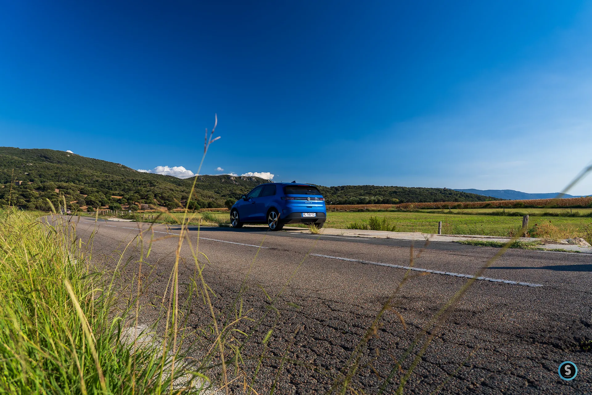 Volkswagen ID. Polo Bleu Céleste windows